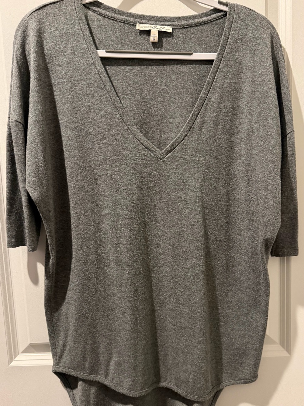 Express One Eleven Gray V Neck High Low Tunic Medium